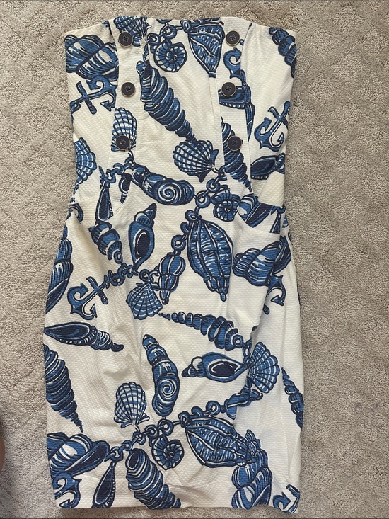 Lilly Pulitzer Dresses & Skirts - Lilly Pulitzer White Strapless Dress with Navy Shell Print